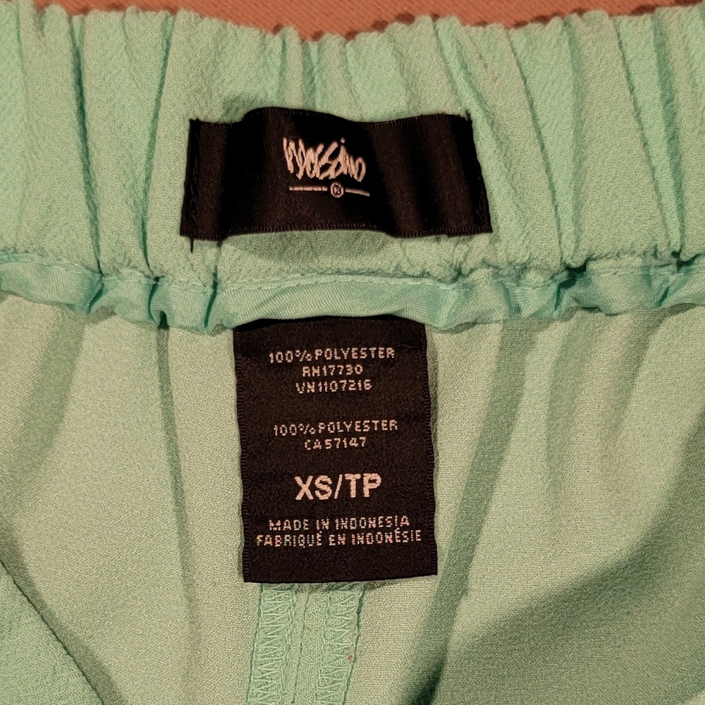 Mint pocket shorts - Picture 3 of 3